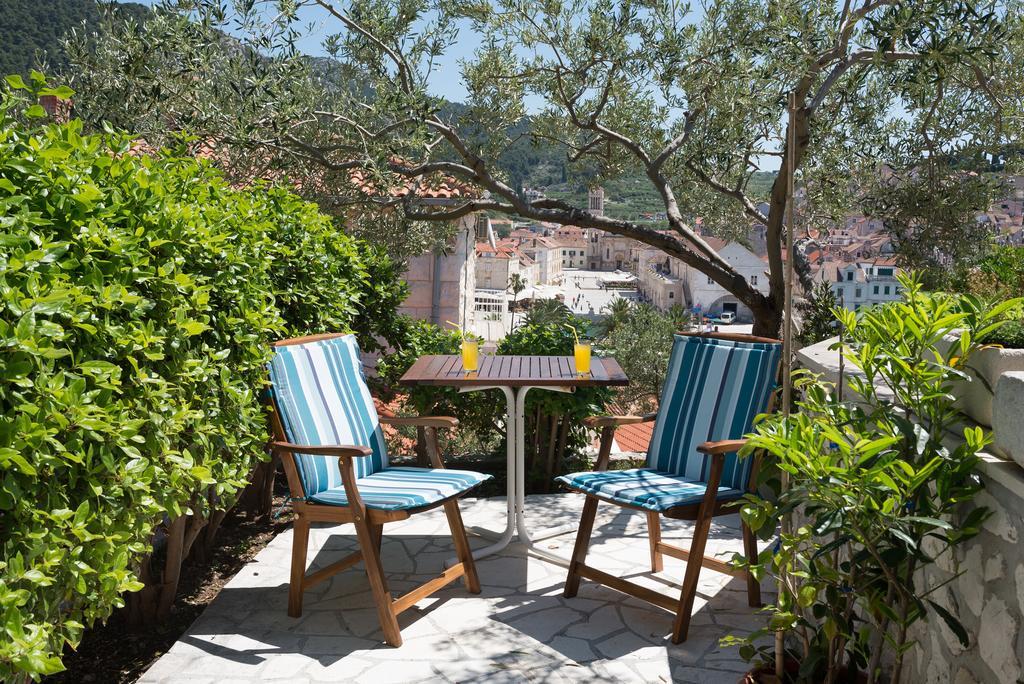 Apartments Olive Tree Hvar Town Kültér fotó